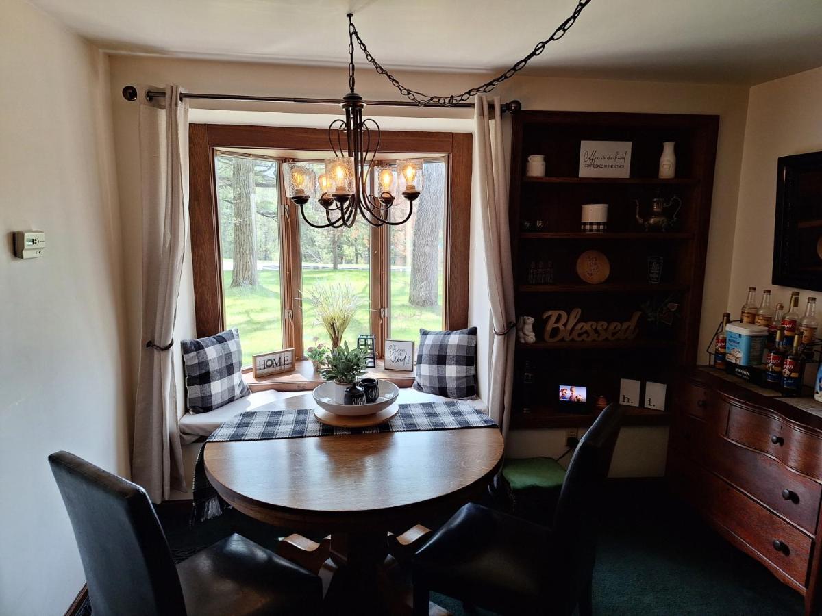 Otter Creek Eau Claire Altoona Bed & Breakfast Bagian luar foto
