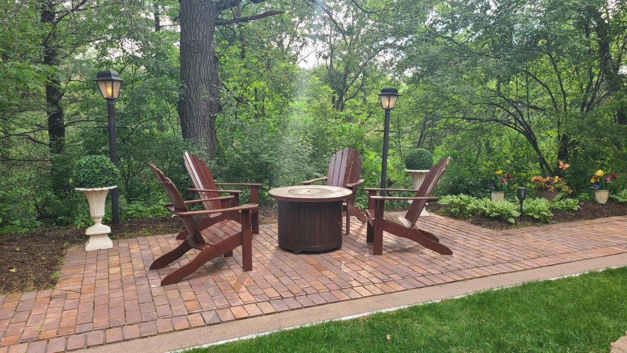 Otter Creek Eau Claire Altoona Bed & Breakfast Bagian luar foto