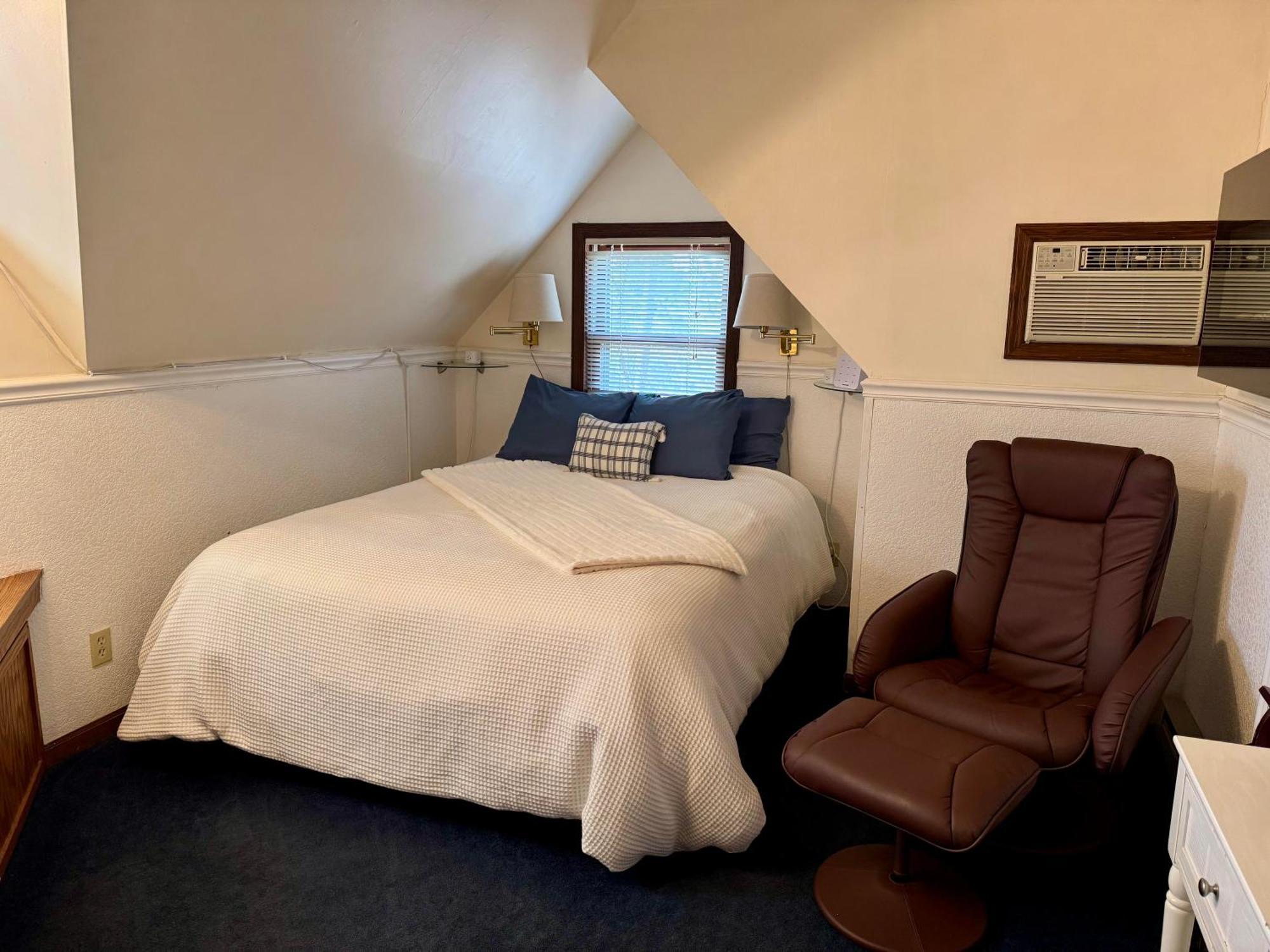 Otter Creek Eau Claire Altoona Bed & Breakfast Bagian luar foto