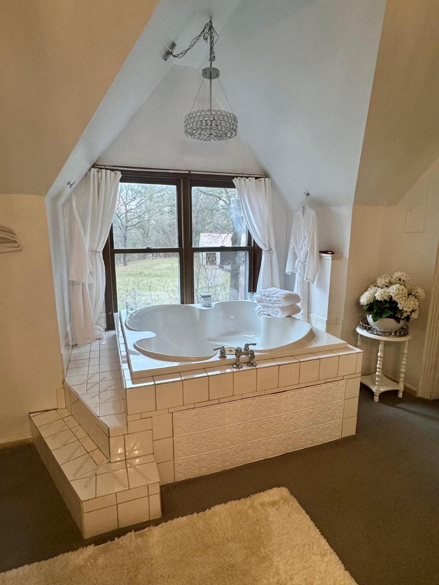 Otter Creek Eau Claire Altoona Bed & Breakfast Bagian luar foto