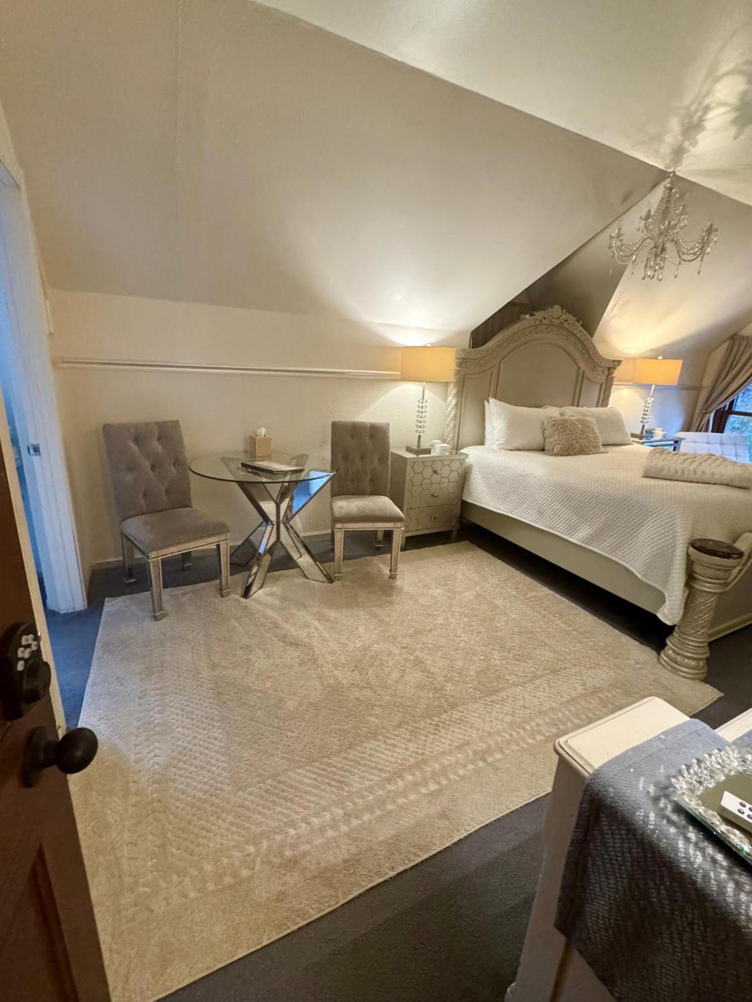 Otter Creek Eau Claire Altoona Bed & Breakfast Bagian luar foto