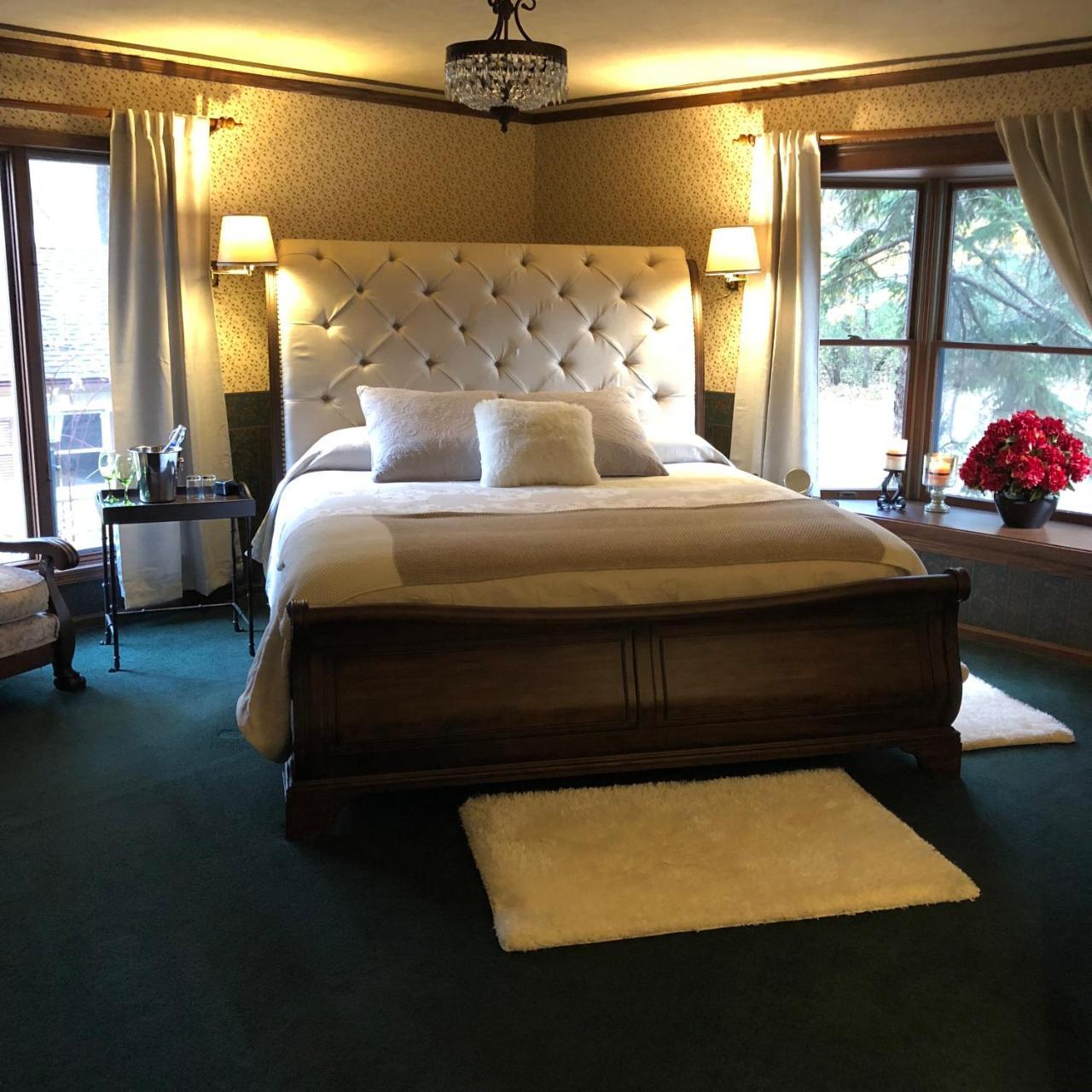 Otter Creek Eau Claire Altoona Bed & Breakfast Bagian luar foto