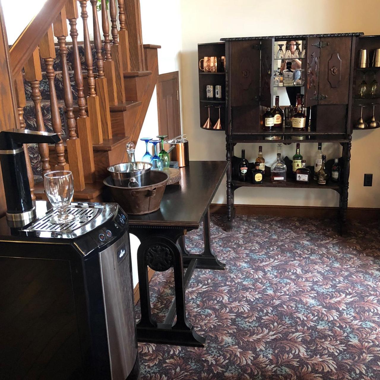 Otter Creek Eau Claire Altoona Bed & Breakfast Bagian luar foto